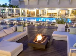 Ala Moana Hotel - Resort Fee Included