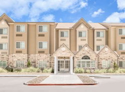 Microtel Inn & Suites by Wyndham