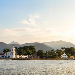 Paraty Accommodation Denver