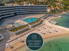 Grand Hotel View Accommodation Denver