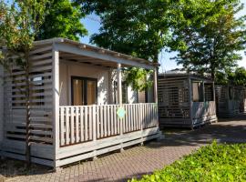 hu Roma Camping In Town Accommodation Denver