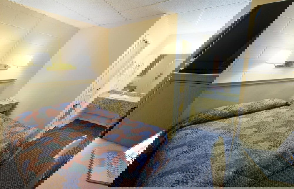 Americas Best Value Inn San Antonio Lackland AFB - thumb 6