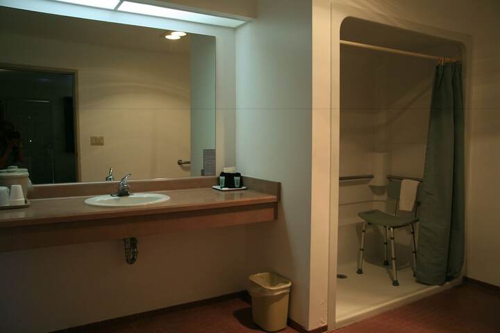 Black Canyon Motel - thumb 7