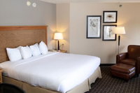 Blunt Sd Accommodation Denver