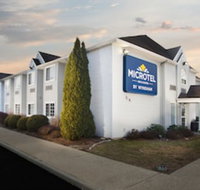 Microtel Inn  Suites by Wyndham Bethel/Danbury - Accommodation Denver