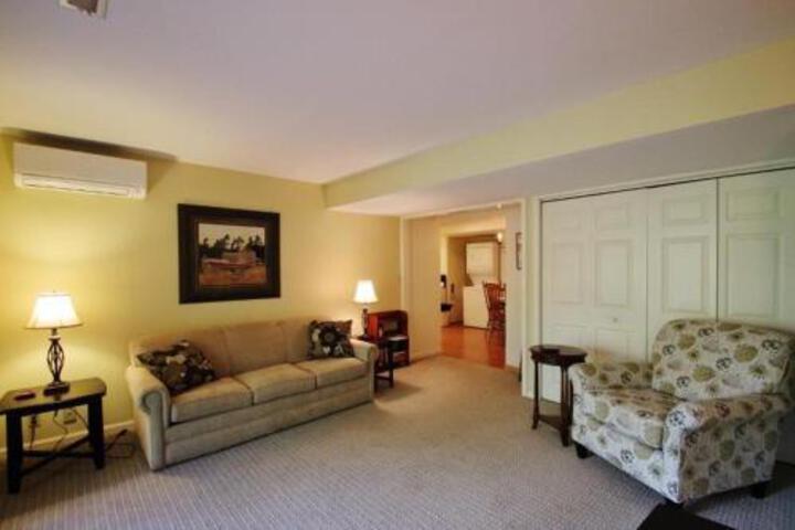 19 Oak Apartment Apts - thumb 4