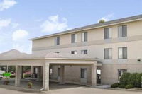 Maquoketa Inn  Suites