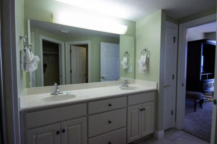 Treasure Island 0205 - thumb 1