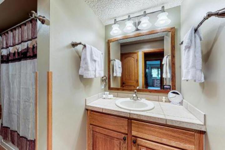 Woods Manor 101A - thumb 6