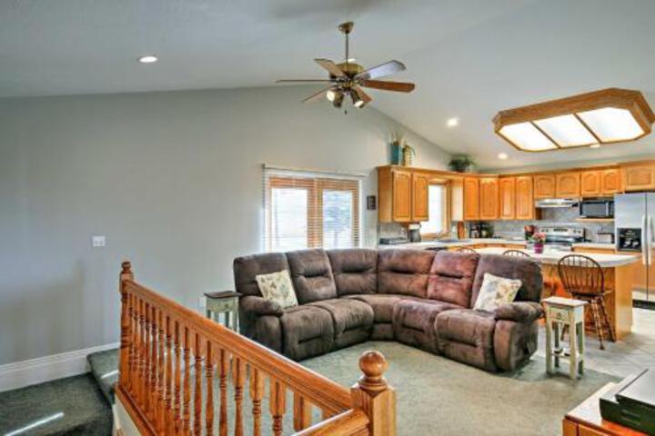 Private 2 Acre Home W / Views Of The Teton River! - thumb 3