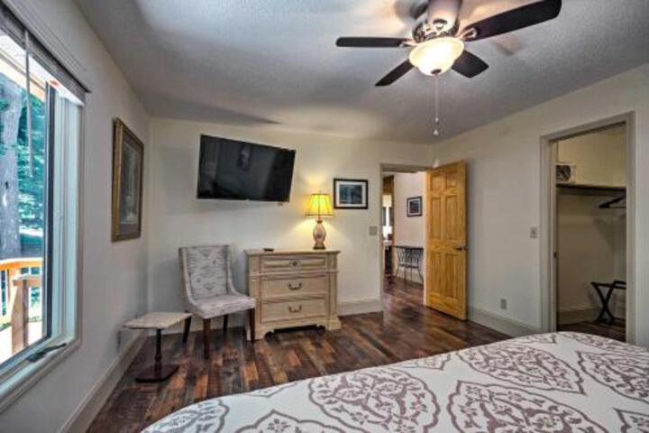 Private Home W / Hot Tub 13 Miles To Dtwn Asheville - thumb 2