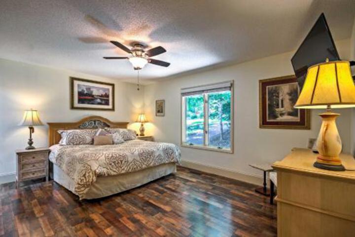 Private Home W / Hot Tub 13 Miles To Dtwn Asheville - thumb 1