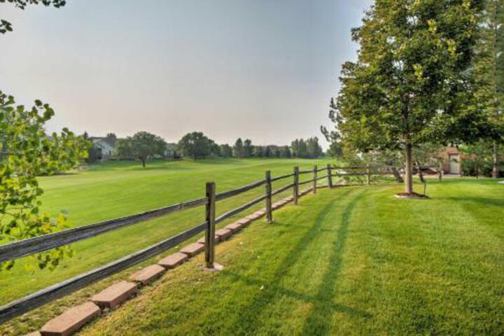 Cozy Littleton Condo W / Loft & Patio On Golf Course - thumb 6