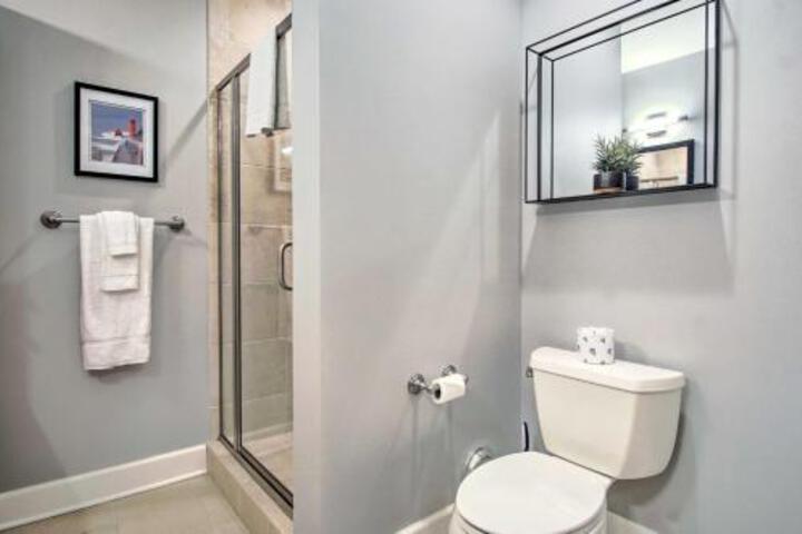 Grand Haven Condo W / Pool Access Walk To Lake - thumb 0