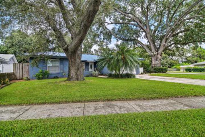 Clearwater Home W / Hot Tub+Patio 9mi To Beach - thumb 4