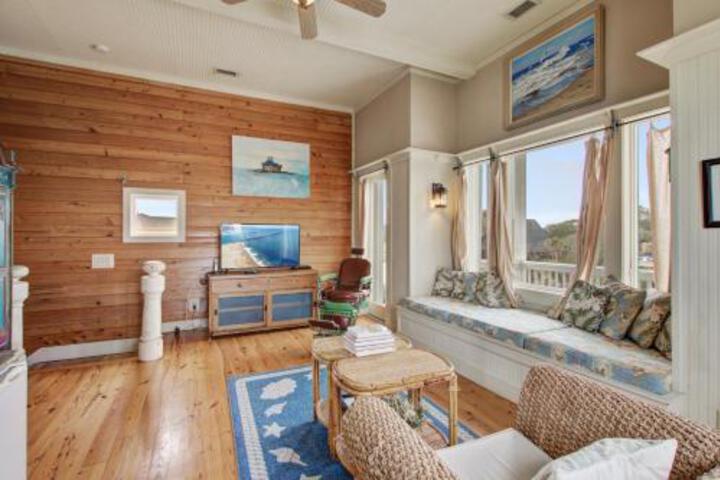 Charisma By The Sea - thumb 2