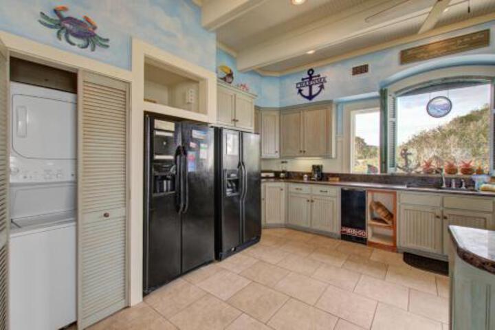 Charisma By The Sea - thumb 4