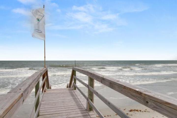 Pelican Alley - thumb 6