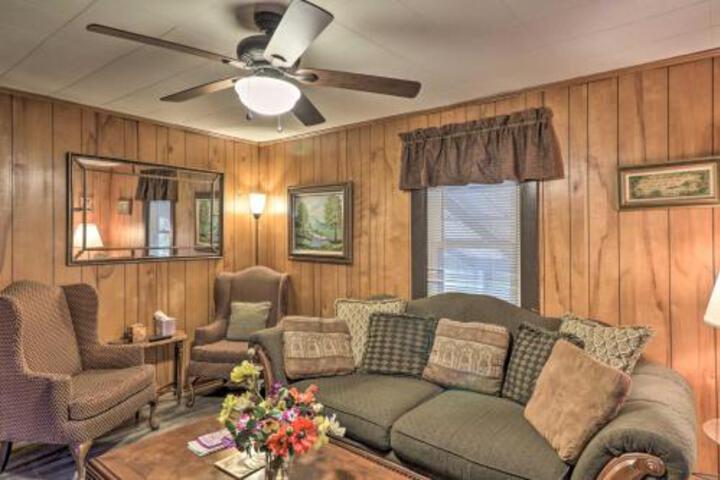 Hot Springs Home Oaklawn Racing Casino Less Than 1 Mi - thumb 0