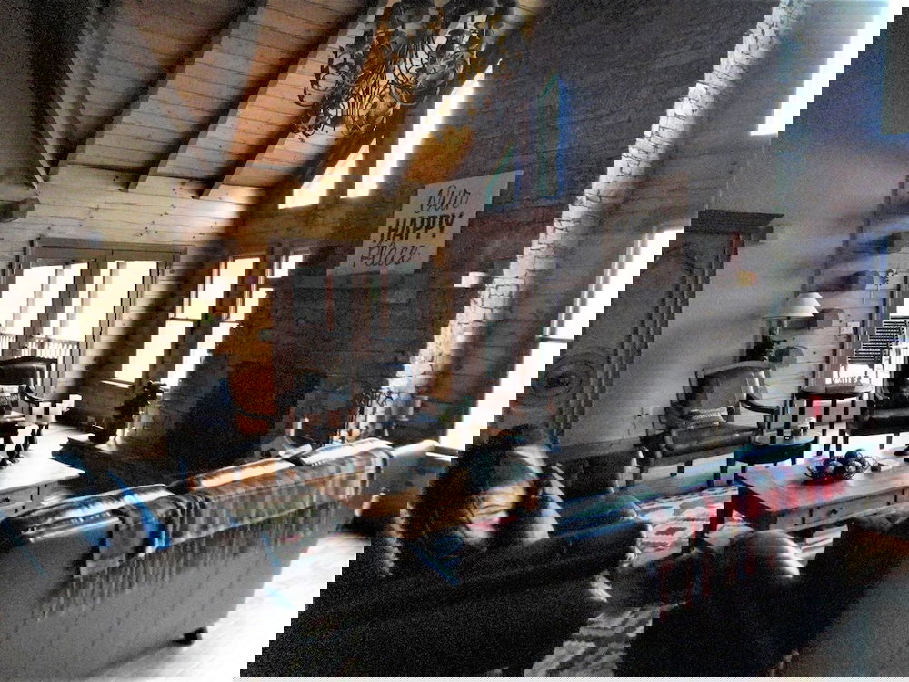 The Mountain House - thumb 2