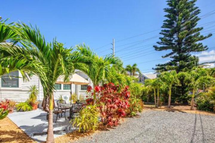 Garden Of Roses - thumb 4