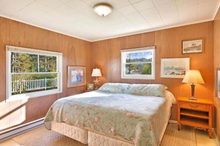 Beach Dog House - thumb 5