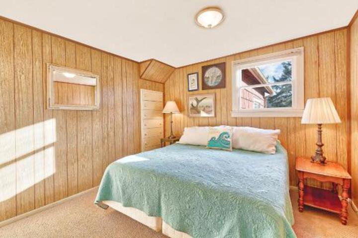 Beach Dog House - thumb 2