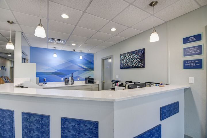 Emerald Coast Inn And Suites - thumb 6