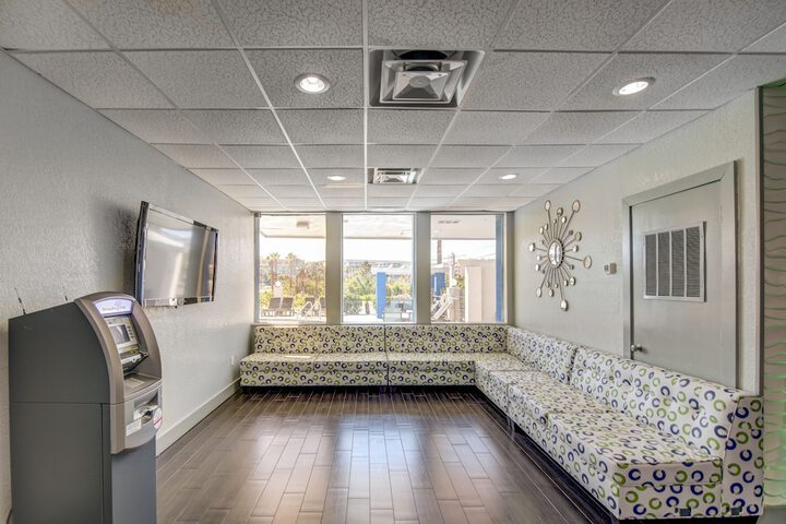 Emerald Coast Inn And Suites - thumb 7