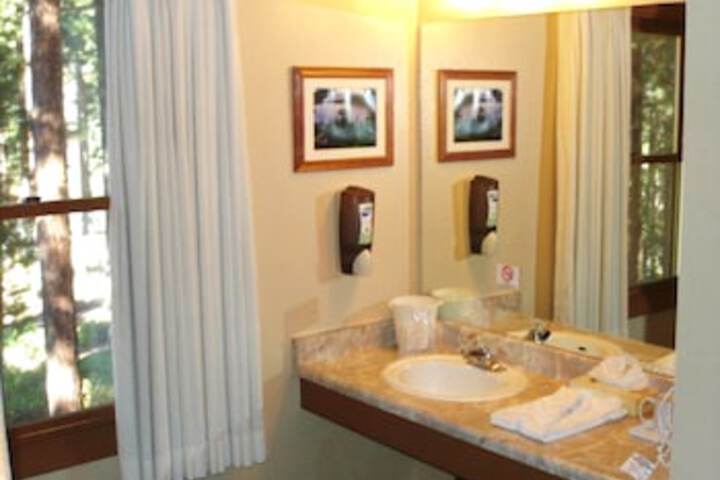 Parkside Inn At Incline - thumb 7