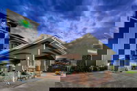 La Quinta Inn  Suites by Wyndham Broussard - Lafayette Area