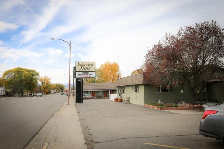 Briarwood Inns - thumb 1