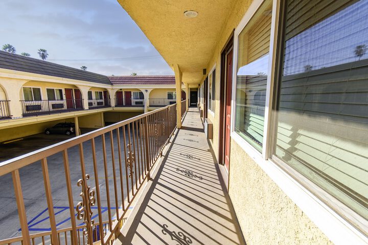 Hyland Motel Long Beach - thumb 4