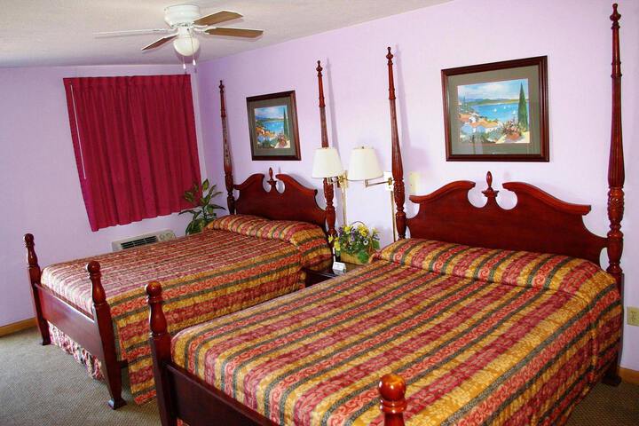 Blue Spruce Motel - thumb 0