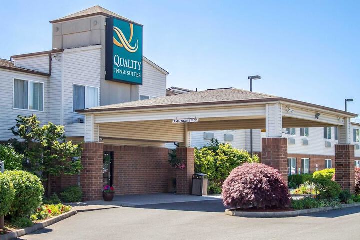 Quality Inn & Suites Longview Kelso - thumb 1