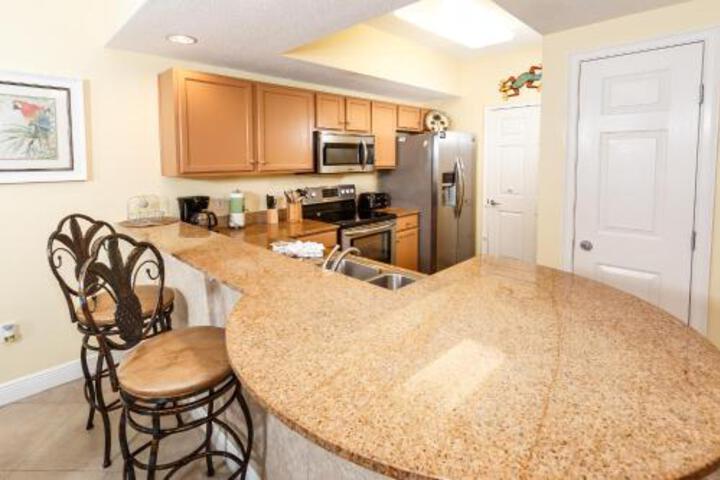 Waters Edge Condominiums - thumb 7