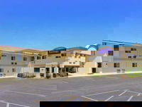 Travelodge by Wyndham Lima OH