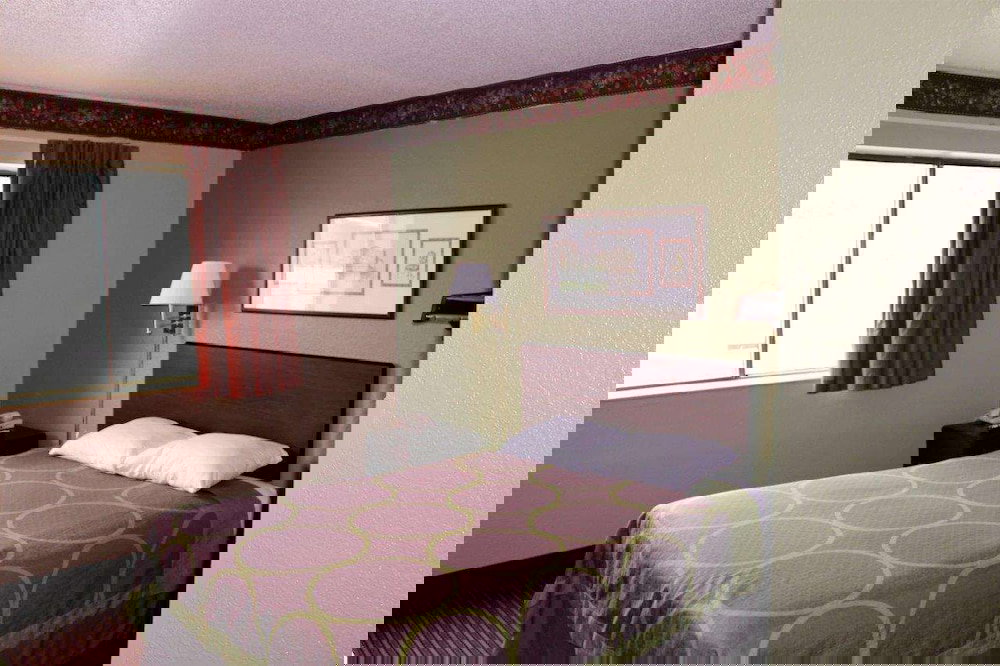 Knights Inn Albany - thumb 6