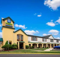 SureStay Hotel by Best Western East Brunswick - Accommodation Denver
