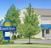 Days Inn by Wyndham Bethel - Danbury - Accommodation Denver
