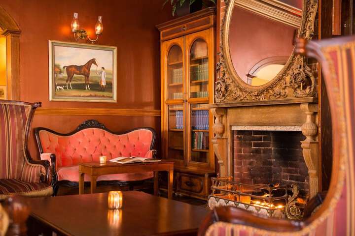 The Inn At Saratoga - thumb 4