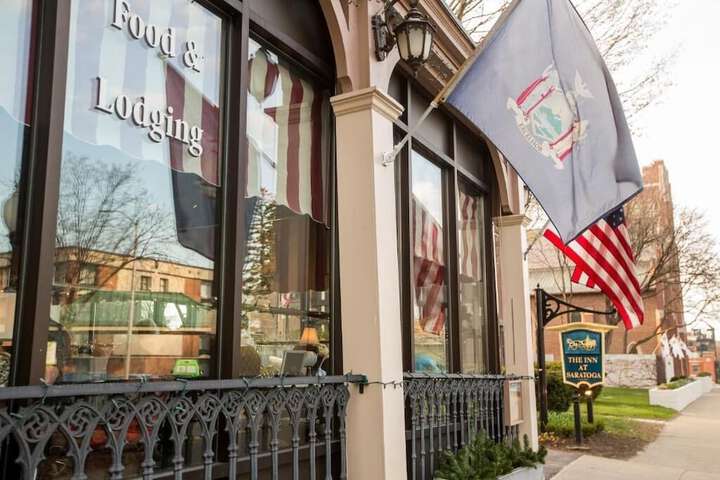 The Inn At Saratoga - thumb 1