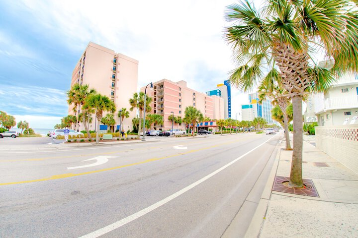 Sandcastle Oceanfront Resort At The Pavilion - thumb 7