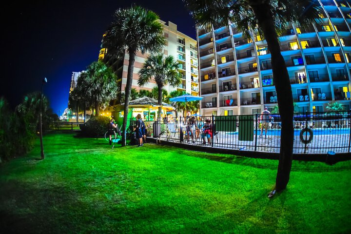 Sandcastle Oceanfront Resort At The Pavilion - thumb 4