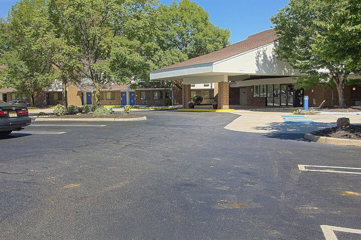 Motel 6 East Brunswick, NJ - thumb 3