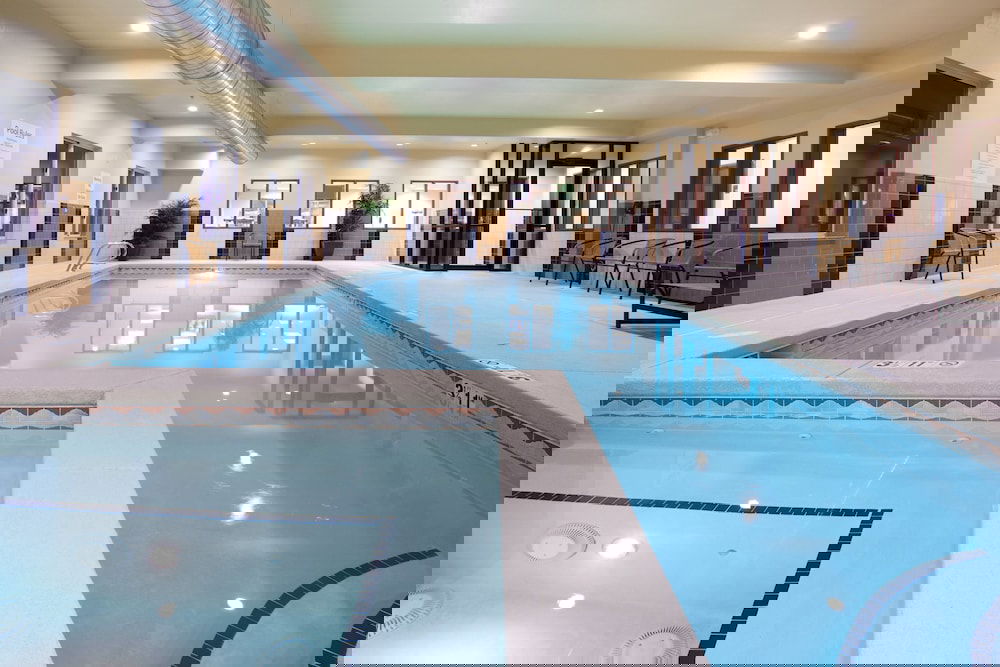 Holiday Inn Express Hotel & Suites LAMAR, An IHG Hotel - thumb 4