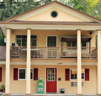 Holiday Motel - Accommodation Denver