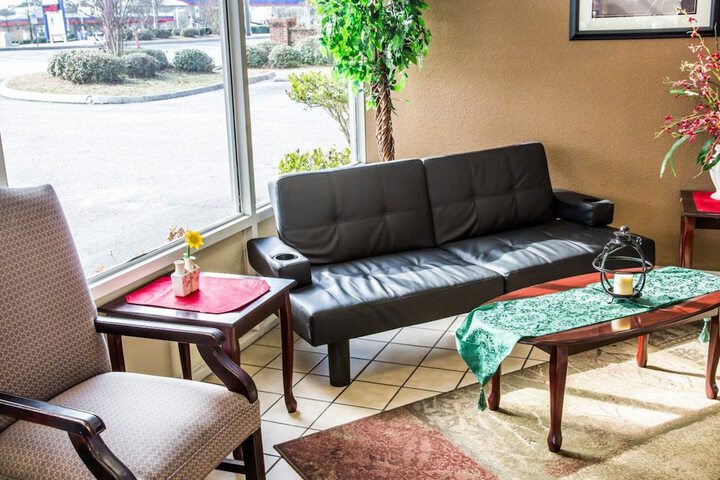 Rodeway Inn & Suites Wilmington North - thumb 4