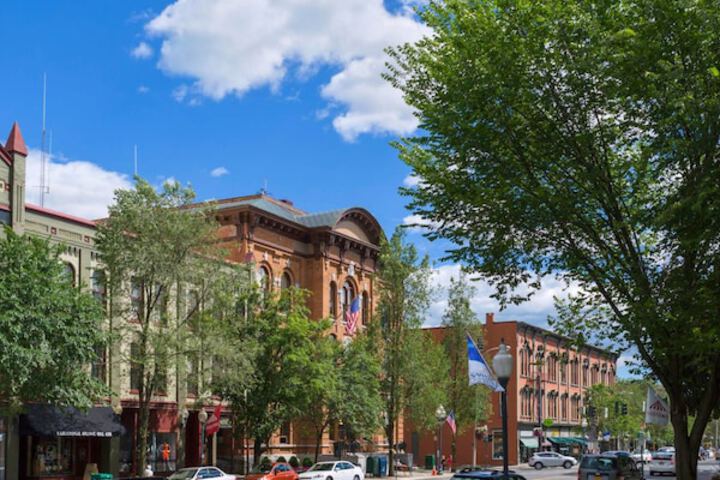 Saratoga Downtowner Motel - thumb 1