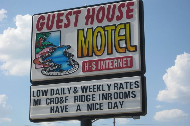 Guest House Motel - thumb 3
